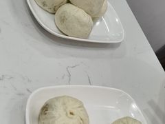 -李与白包子铺(桐梓林店)