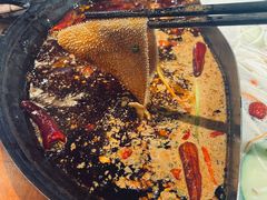 -周小明火锅(黑金冠社区店)