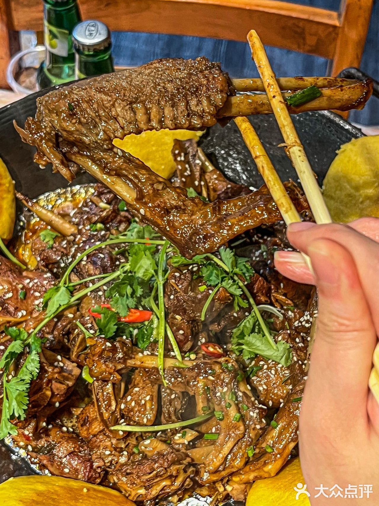 东北同事的老乡开的，88三人餐💰，锅包肉不能更正宗了