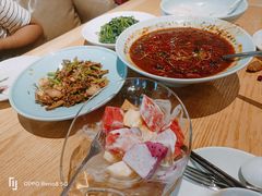 -荷花亭·湖北融合菜(十堰武商MALL店)