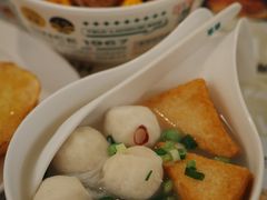 鱼丸河粉-翠华餐厅(香港国际机场店)
