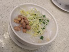 荔湾艇仔粥-明记港式烧腊茶餐厅(下沙店)