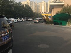 免费停车场-阳光游泳培训基地(亦庄站)