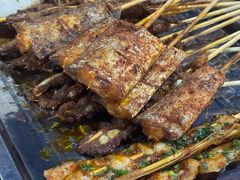 -何师烧烤(龙游路西段店)