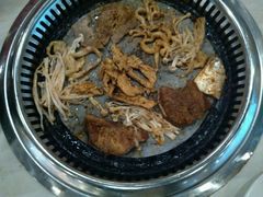 -北京汉丽轩海鲜烤肉自助火锅一体(中百店)