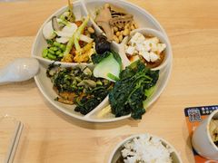 -素满香·全民食养自助(长宁龙之梦店)