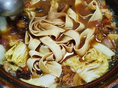 -胡须佬鸡煲四季火锅(龙珠大道店)