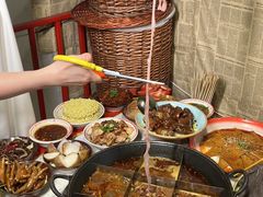 -厂花素芬九宫格火锅(银泰店)