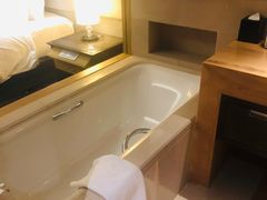 -青岛富力艾美酒店