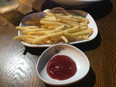 -长沙猫歌音乐餐厅(湖南女子大学店)