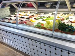 面包甜点陈列柜-小山城麻辣香锅(新邻生活广场店)