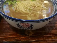 -东大桥小国抻面烧烤(长通路店)