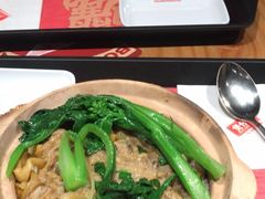 -华记煲仔华·煲仔饭(市桥易发店)