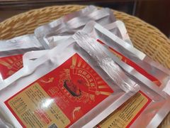 -阿瓦山寨·湘菜现炒·剁椒鱼头王(咸阳总店)