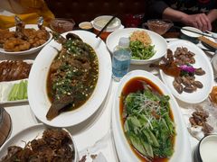 -梅利汴京烤鸭•开封豫菜地标店(东大街店)