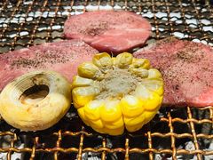 黑牛牛舌-明洞阿姨·韩式酱蟹烤肉·创意料理(三元桥店)