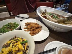 -大中华酒楼·主席武昌鱼·武汉美食地标(江汉路步行街店)