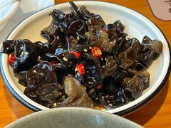 -莲餐厅·湖北菜·潜江小龙虾店(愚园路店)