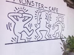 -怪兽咖啡 Monster Cafe