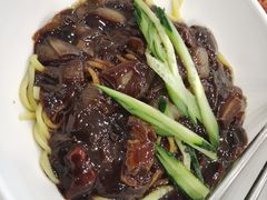 -贵宾庄炸酱面·韩式料理(高区店)