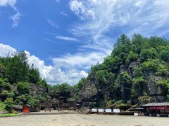 -梭布垭石林景区