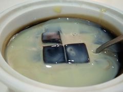 炼乳龟苓膏-梧州双钱龟苓膏(丽港航母店)