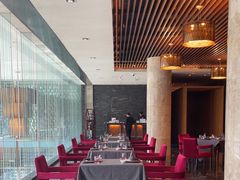 -粤尚腾香居中餐厅(首都机场希尔顿店)