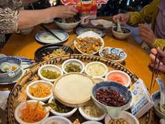 -包整·丝娃娃(一览甲秀楼风景店)