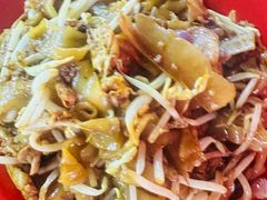 -黄亚华小食店(Jalan Alor)