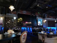 大堂-西街夜油条·麻团包乌饭
