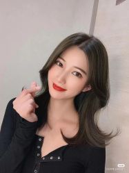 -时尚殿堂明星门店