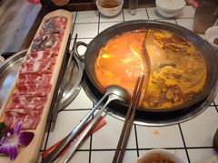 -热火朝天鲜切牛肉火锅(南强街巷店)