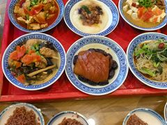 -蓝田九大碗民俗食府(蓝田店)