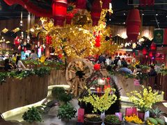 -老滇山寨•云南特色菜•地方菜•民族风情歌舞表演(金碧店)