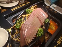 -老牌坊云南鱼豆花火锅(哈西万达店)