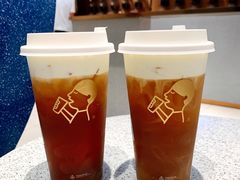 -喜茶(北京华贸购物中心店)