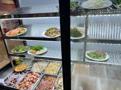 -超越海鲜屋(飞龙物业店)