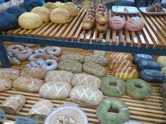 -焙丽拾光(麦凯乐直营店)
