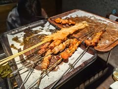 -麦凯伦烧烤·精酿超级工厂店(金桥总店)
