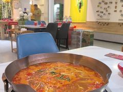-毛辣果·贵州红酸汤牛肉火锅(西单店)