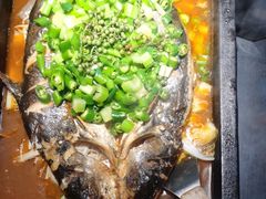 -夯鱼烤鱼·尔滨地标美食(中央商场店)