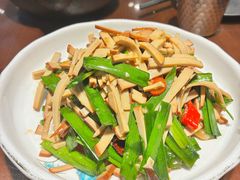 -老兰家传统烧烤炒菜泡馍(小南门店)