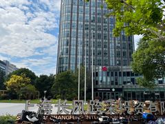 -上海跨国采购会展中心