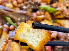 -老钟家烤羊排·敦伊阁清真餐厅胡羊焖饼