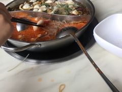 -李二鲜鱼火锅(保康店)
