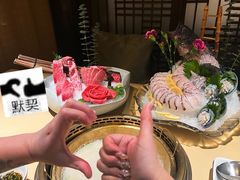 -余欢领鲜火锅(新街口店)