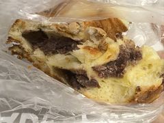 红豆核桃马卡龙面包-味多美(民星路店)
