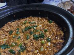 臭豆腐煲-阿隆煲店(秀仁苑店)