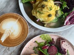 疯狂手撕牛肉班尼迪克蛋-The Rug Cafe(王府中环店)