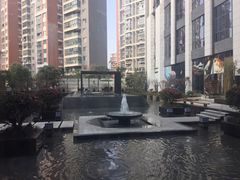 -鱼鲜饭香·招牌汽锅剁椒鱼头王